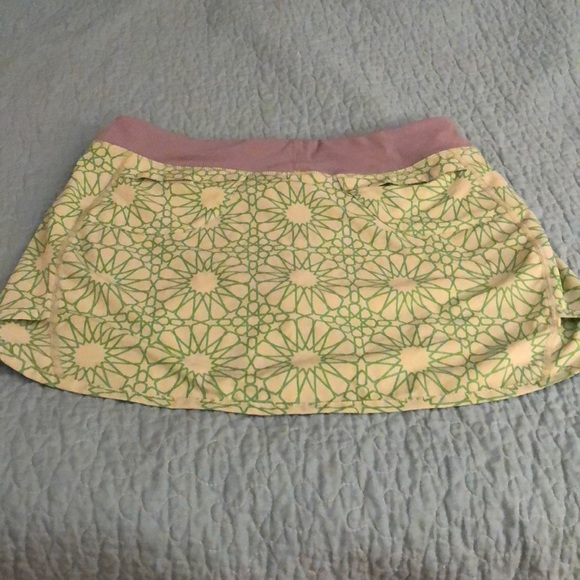 Patagonia Nine Trails Skort - Picture 2 of 11